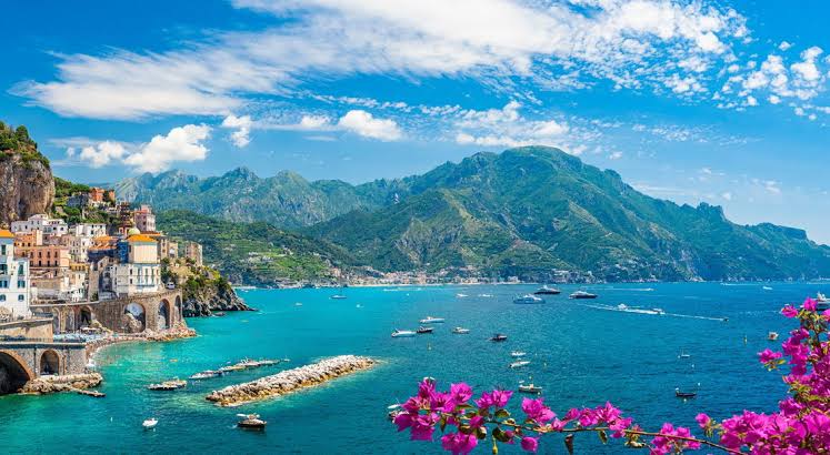 Amalfi Coast – One of the Most Beautiful Coastlines in the World